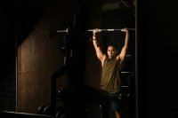De saaiste oefening in de sportschool duikt nu overal op